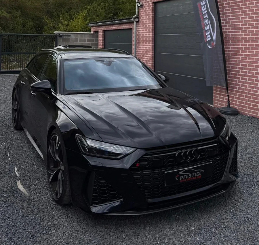 Audi noire détailing
